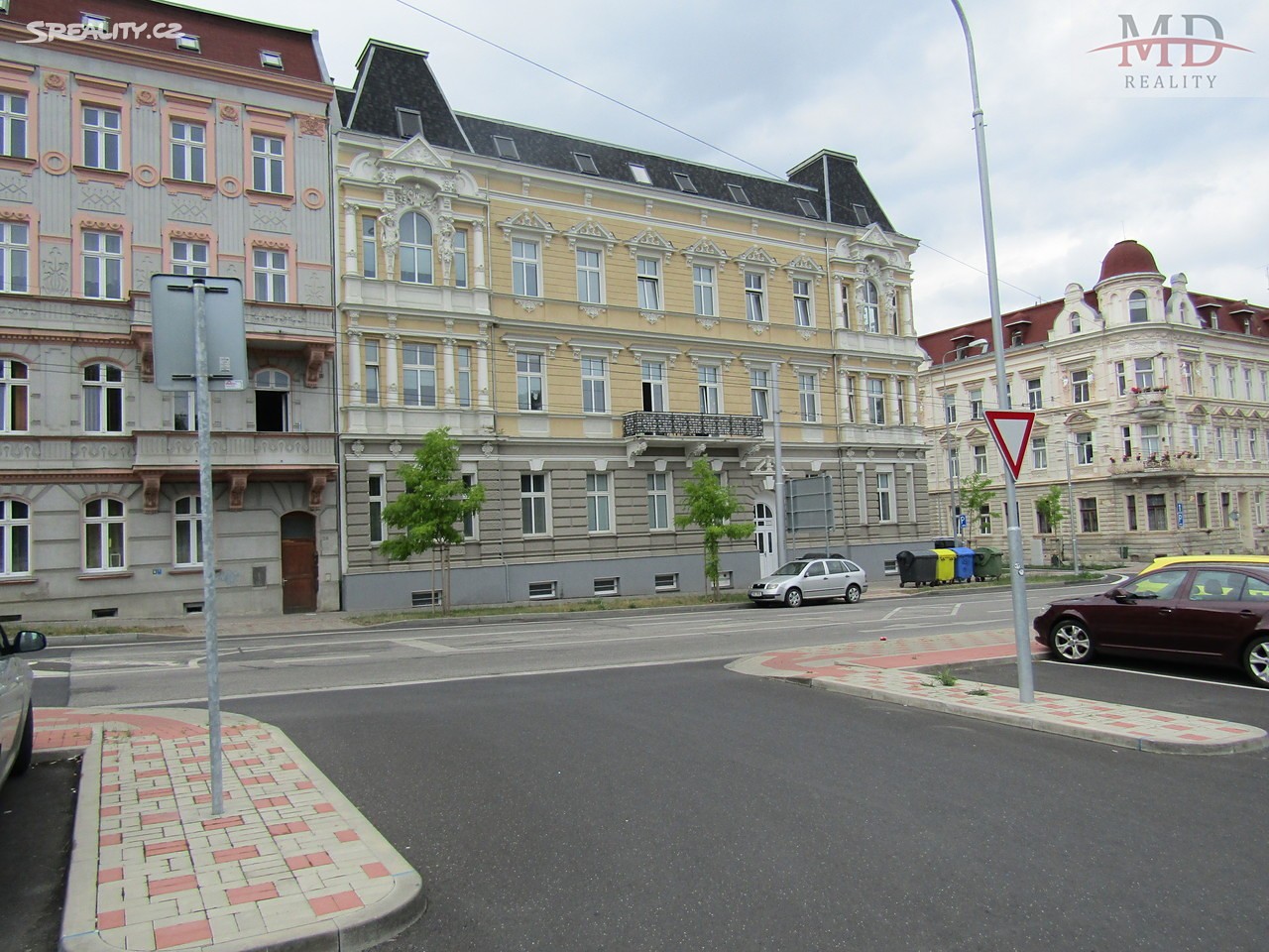 Pronájem bytu 1+kk 35 m², Lounská, Teplice