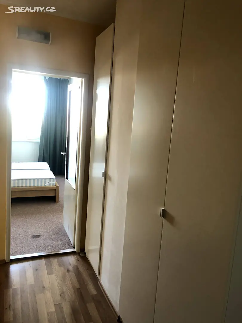 Prodej bytu 2+kk 42 m², Plickova, Praha 4 - Háje