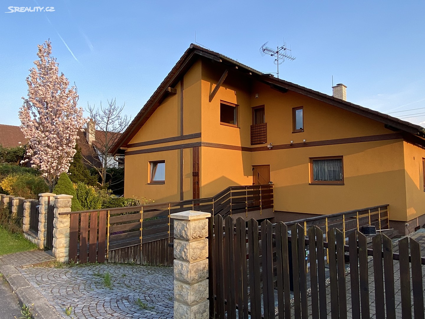 Prodej  rodinného domu 502 m², pozemek 1 463 m², Radimovice, okres Liberec