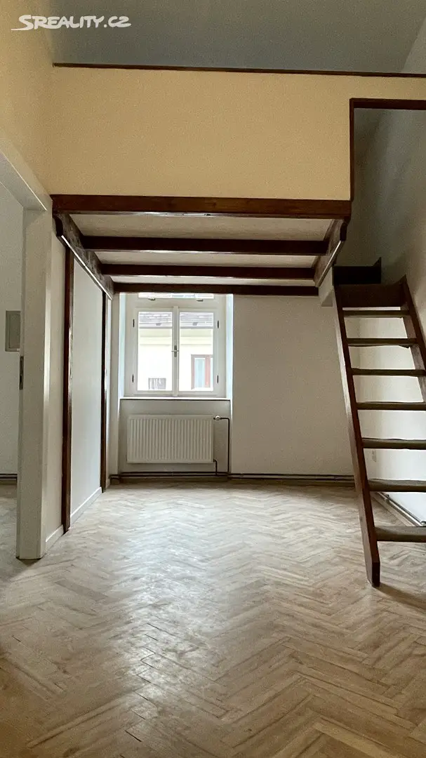 Pronájem bytu 2+1 51 m², Havlíčkova, Mnichovo Hradiště