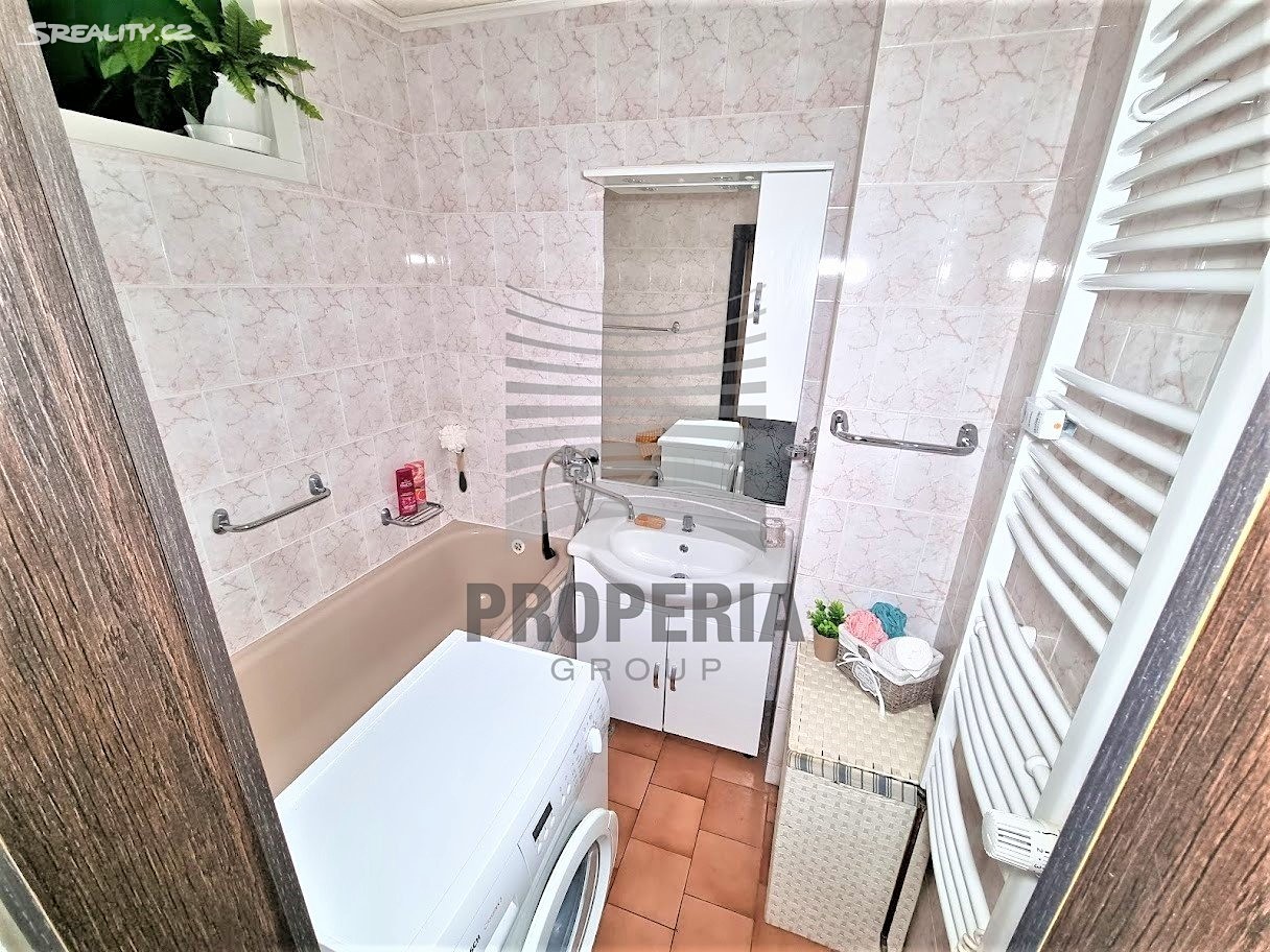 Prodej bytu 2+1 65 m², Víta Nejedlého, Vyškov - Dědice