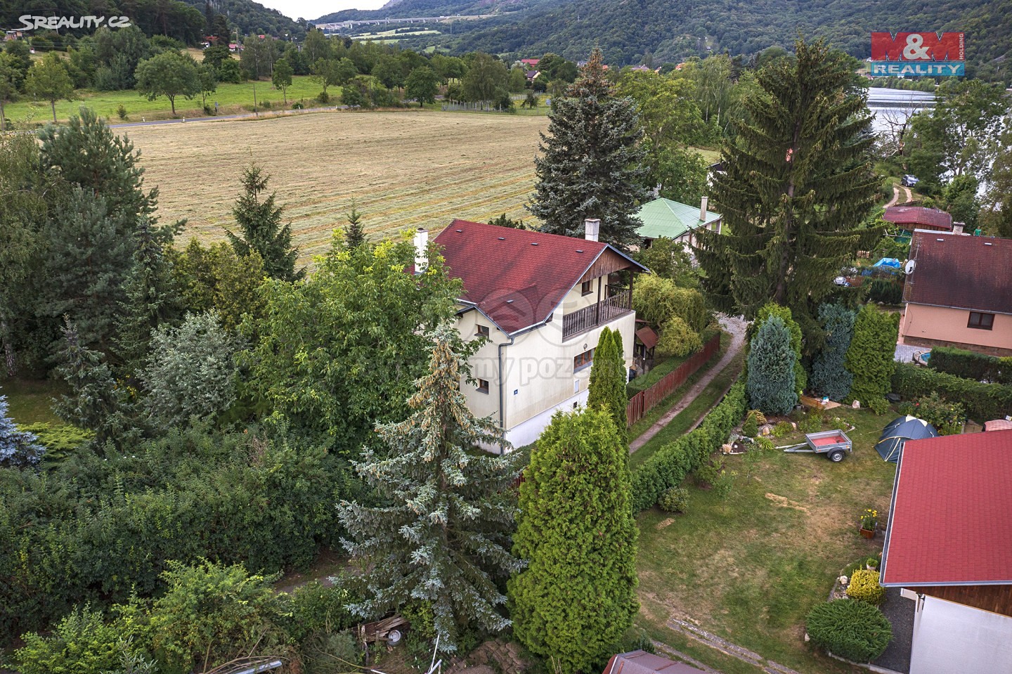 Prodej  chaty 70 m², pozemek 439 m², Ústí nad Labem - Církvice, okres Ústí nad Labem