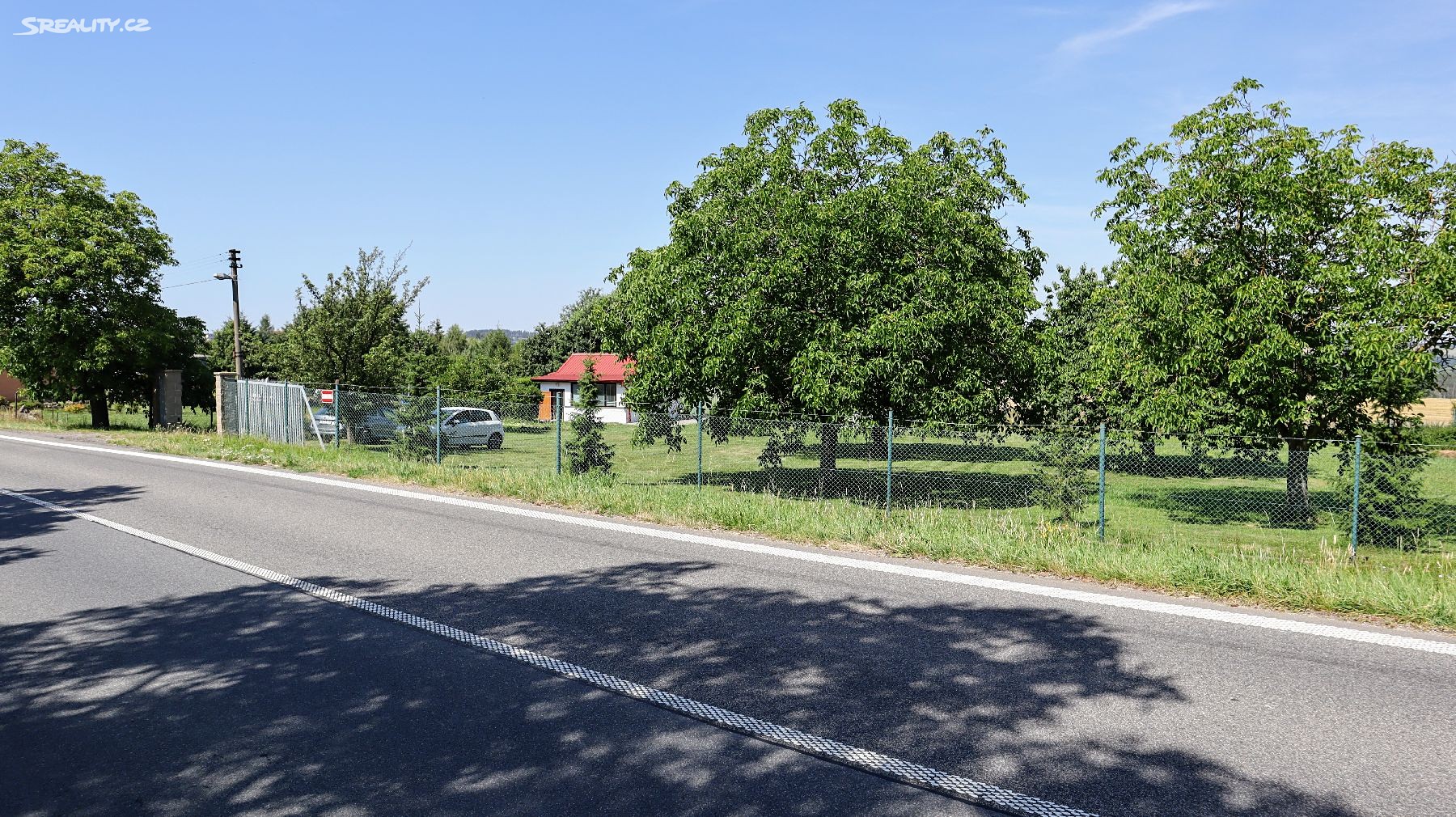 Prodej  stavebního pozemku 2 836 m², Divišov, okres Benešov