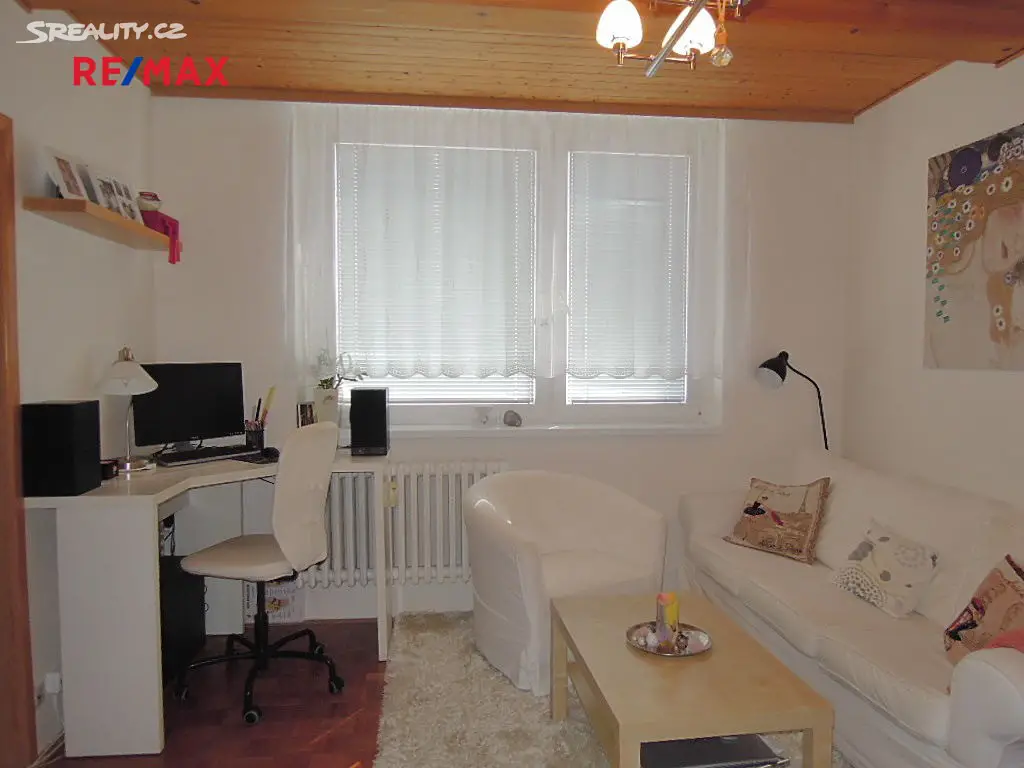 Prodej bytu 2+1 60 m², Kyjov, okres Hodonín