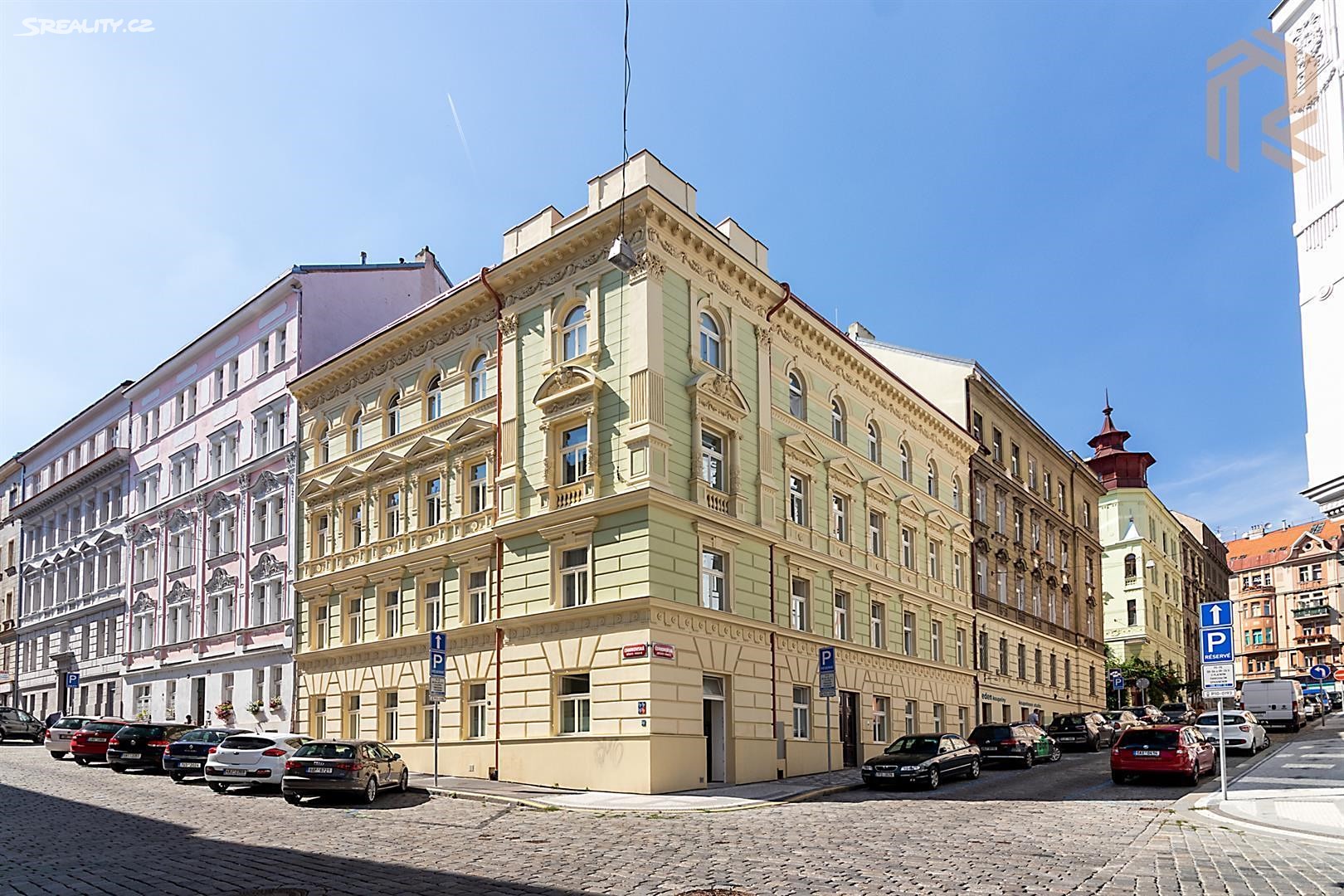 Prodej bytu 2+kk 39 m², Černomořská, Praha 10 - Vršovice
