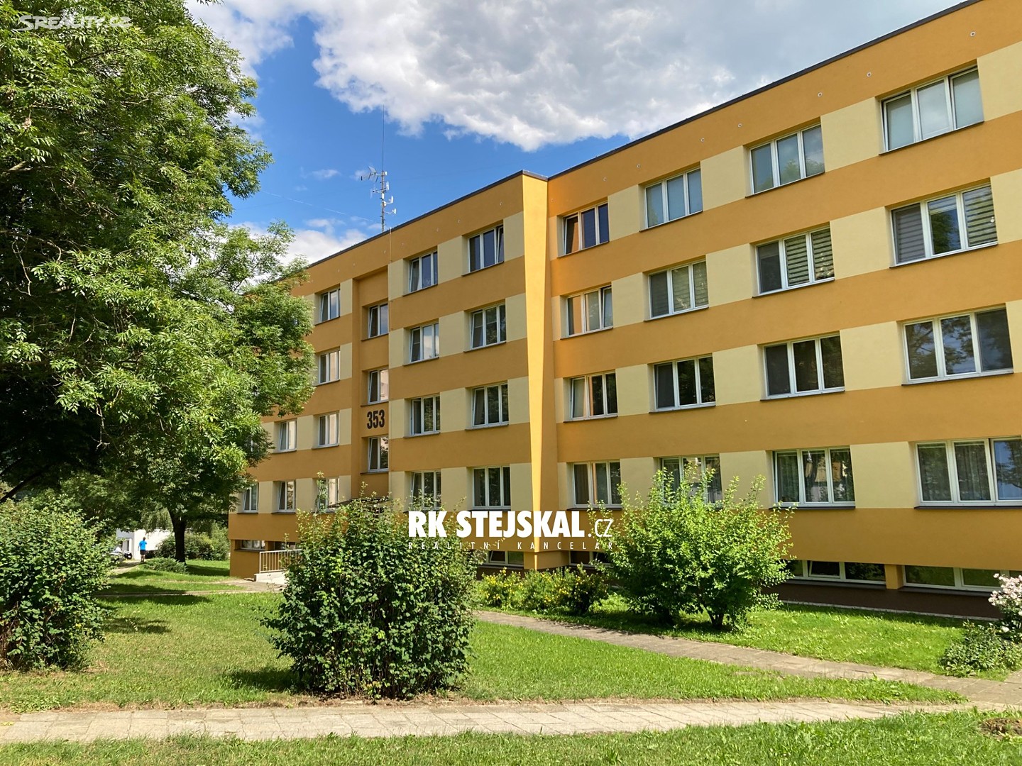 Prodej bytu 3+1 79 m², Sídliště Plešivec, Český Krumlov - Plešivec