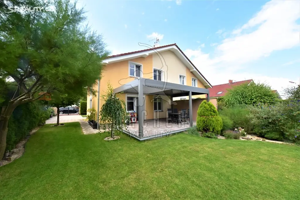 Prodej  rodinného domu 136 m², pozemek 397 m², Maková, Šestajovice