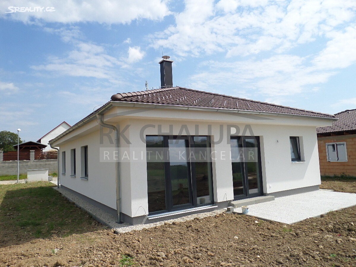 Prodej  stavebního pozemku 828 m², Hosín, okres České Budějovice