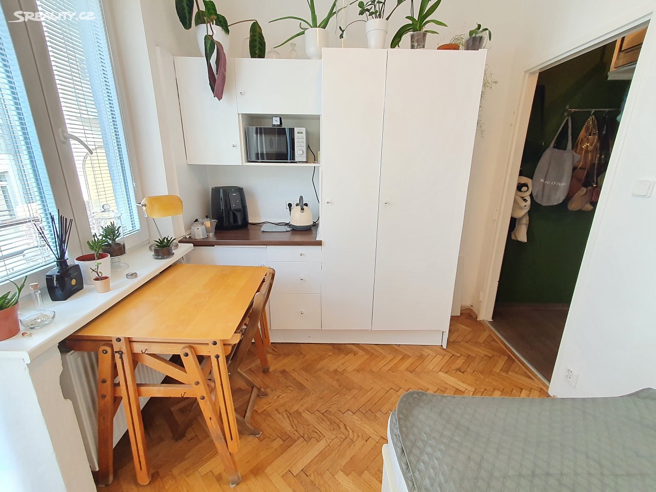 Pronájem bytu 1+kk 18 m², Dlouhá, Praha 1 - Staré Město