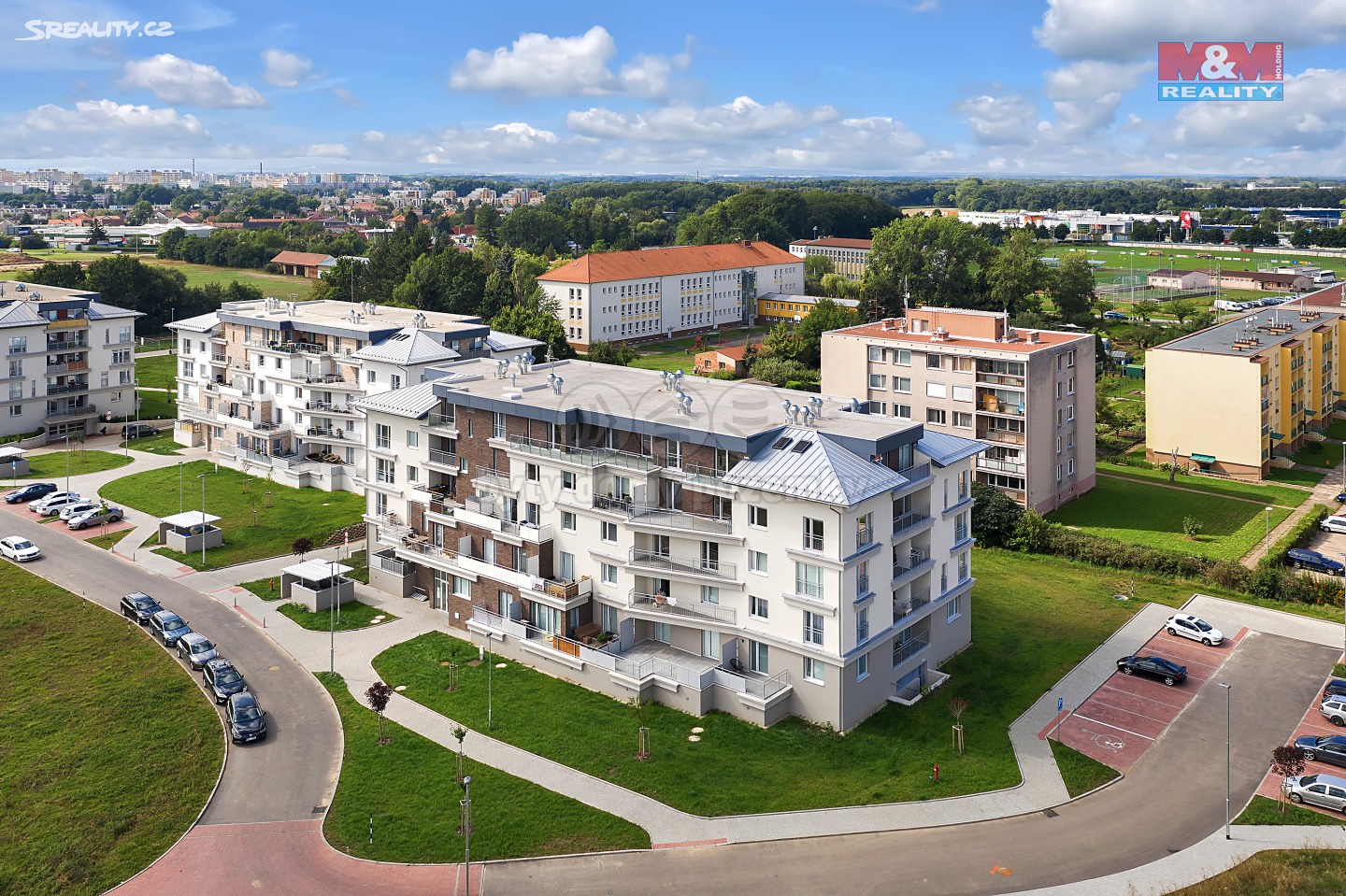 Pronájem bytu 2+kk 56 m², U Sportovní školy, Pardubice - Ohrazenice
