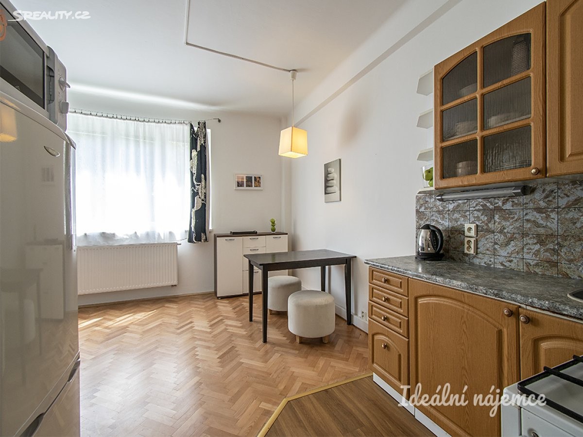 Pronájem bytu 2+kk 45 m², U nových domů II, Praha 4 - Krč