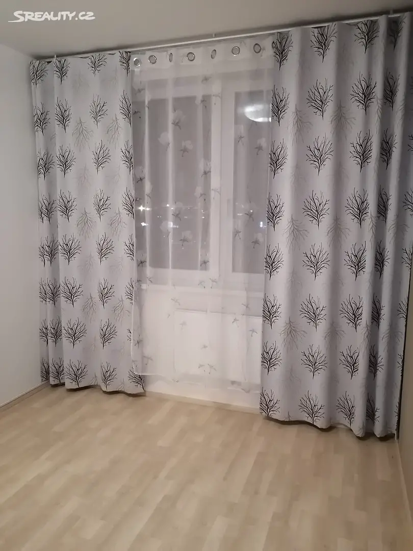 Pronájem bytu 2+kk 45 m², Freyova, Praha 9 - Vysočany