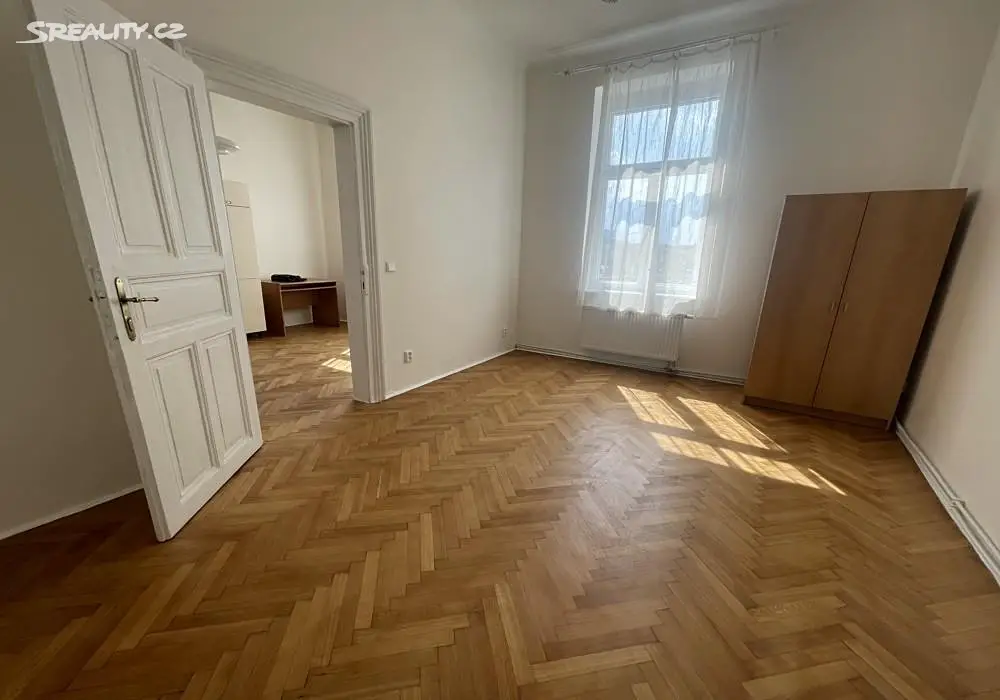 Pronájem bytu 2+1 672 m², U Plynárny, Praha 10 - Michle