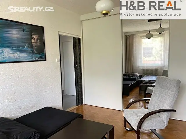 Prodej bytu 1+1 33 m², Ohrada, Vsetín