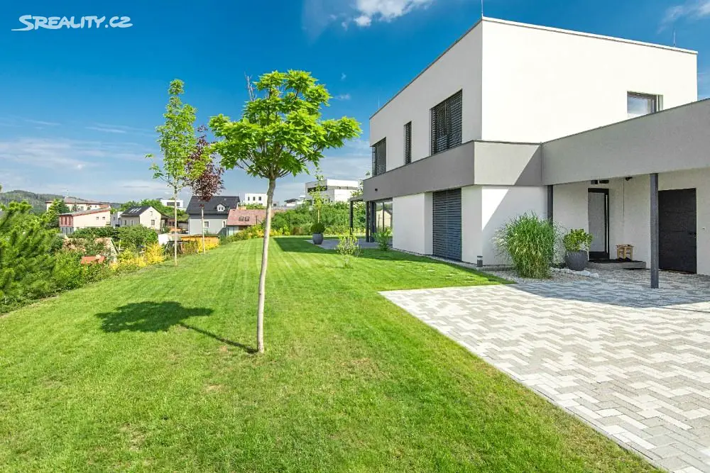 Prodej  rodinného domu 185 m², pozemek 664 m², Beroun - Beroun-Závodí, okres Beroun