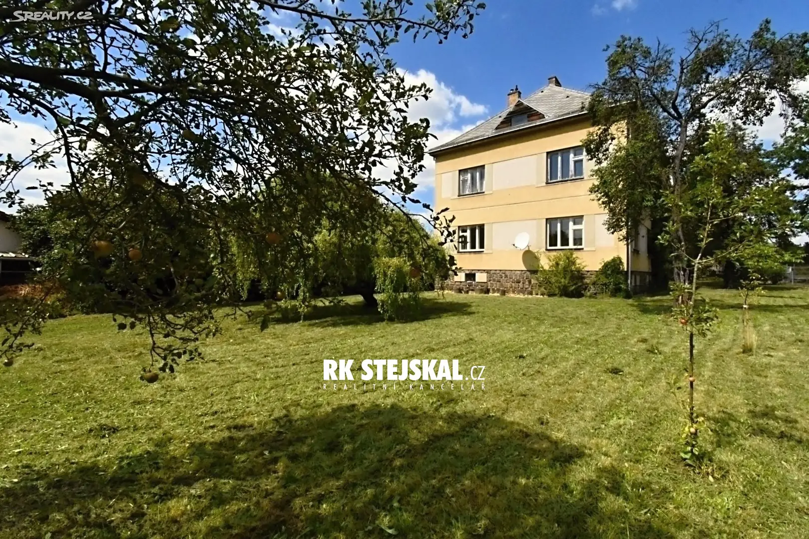 Prodej  rodinného domu 226 m², pozemek 1 255 m², Hrdějovice, okres České Budějovice