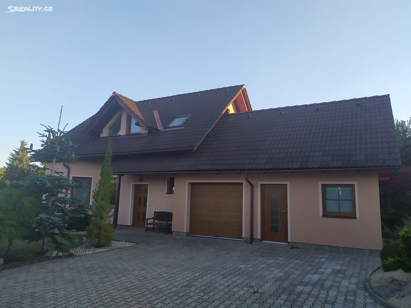 Prodej  rodinného domu 140 m², pozemek 1 111 m², Rozdvojená, Šimonovice - Minkovice