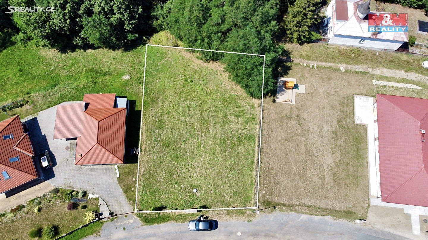 Prodej  stavebního pozemku 939 m², Týnec nad Labem - Vinařice, okres Kolín