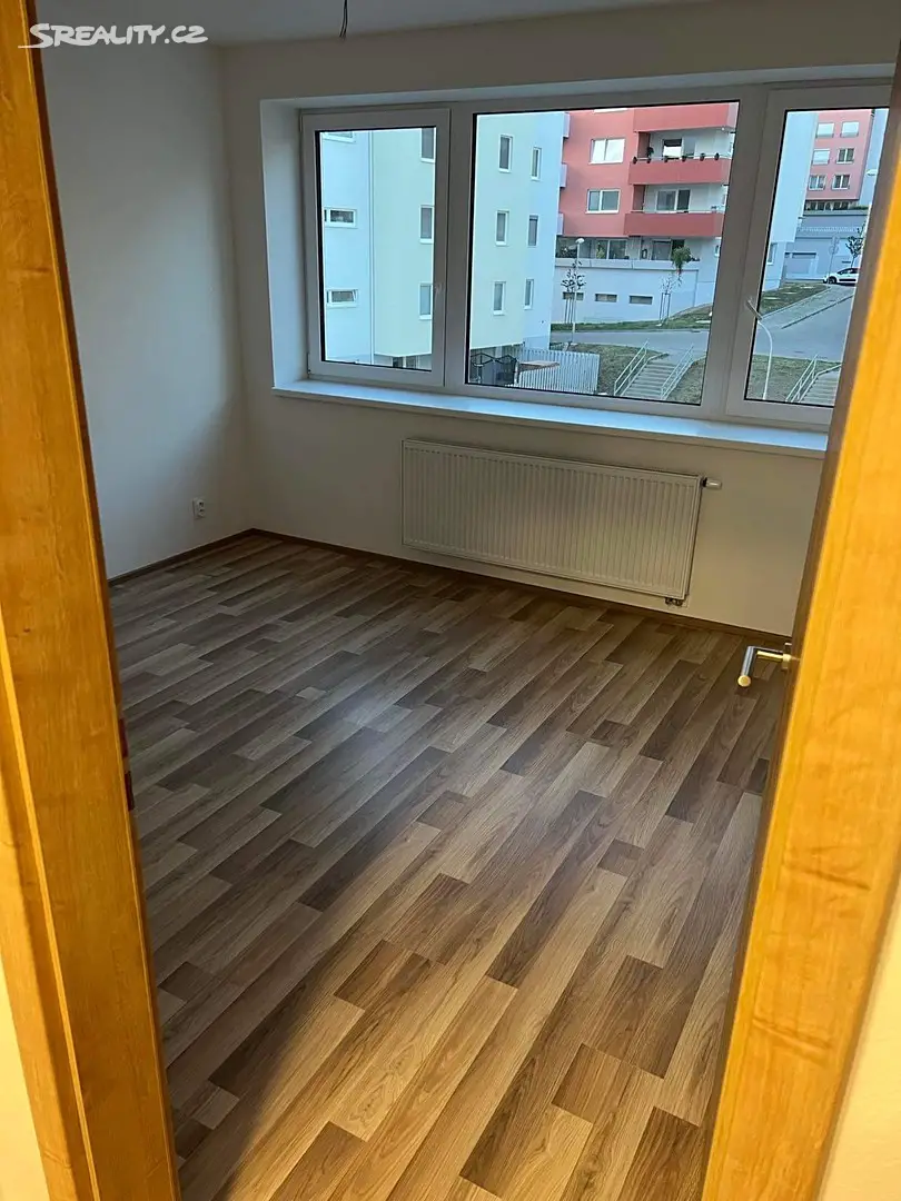Pronájem bytu 3+kk 58 m², Chvalovka, Brno - Bystrc