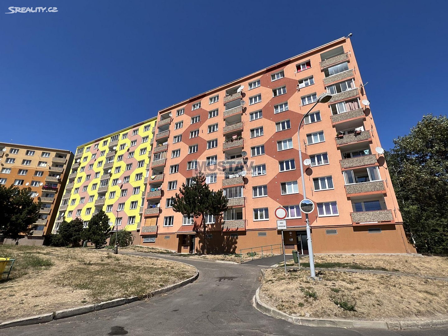 Prodej bytu 1+1 35 m², Kamenná, Chomutov