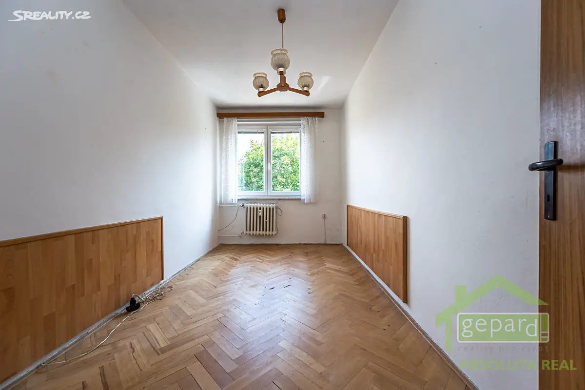 Prodej bytu 3+1 72 m², Božkovská, Praha 4 - Záběhlice
