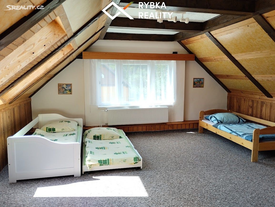 Prodej  rodinného domu 180 m², pozemek 334 m², Karlovice, okres Bruntál