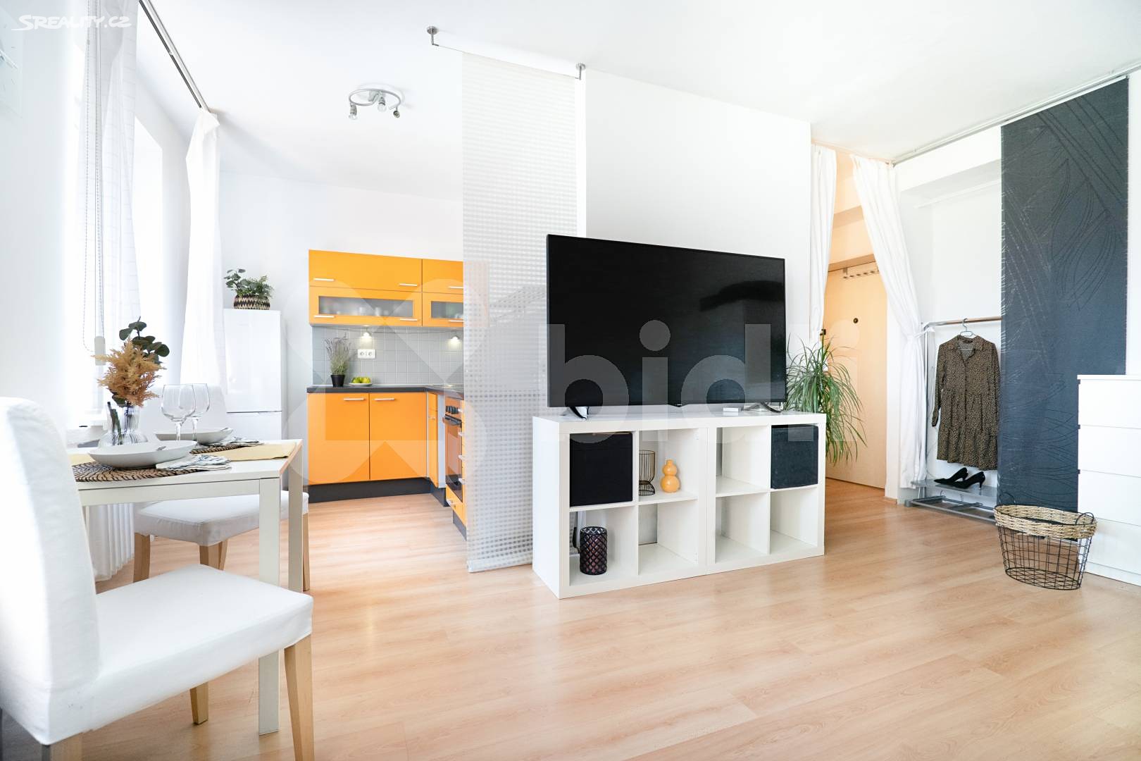 Pronájem bytu atypické 29 m², Spojovací, Praha 3 - Žižkov