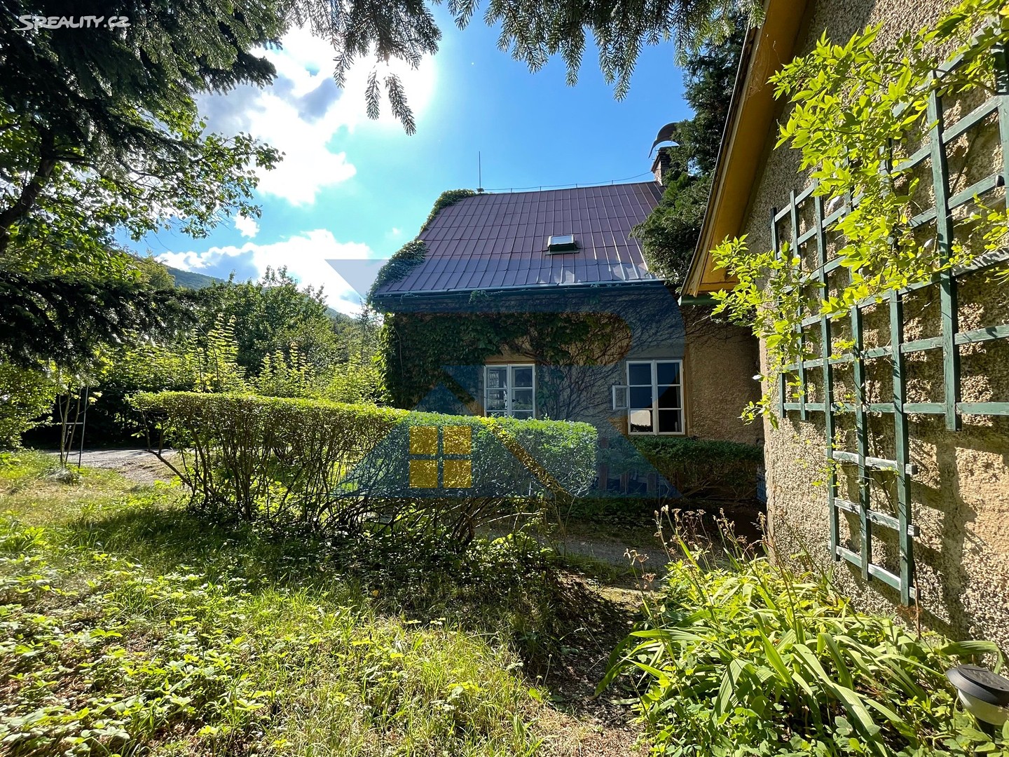 Prodej  chalupy 431 m², pozemek 2 358 m², Bílý Potok, okres Liberec