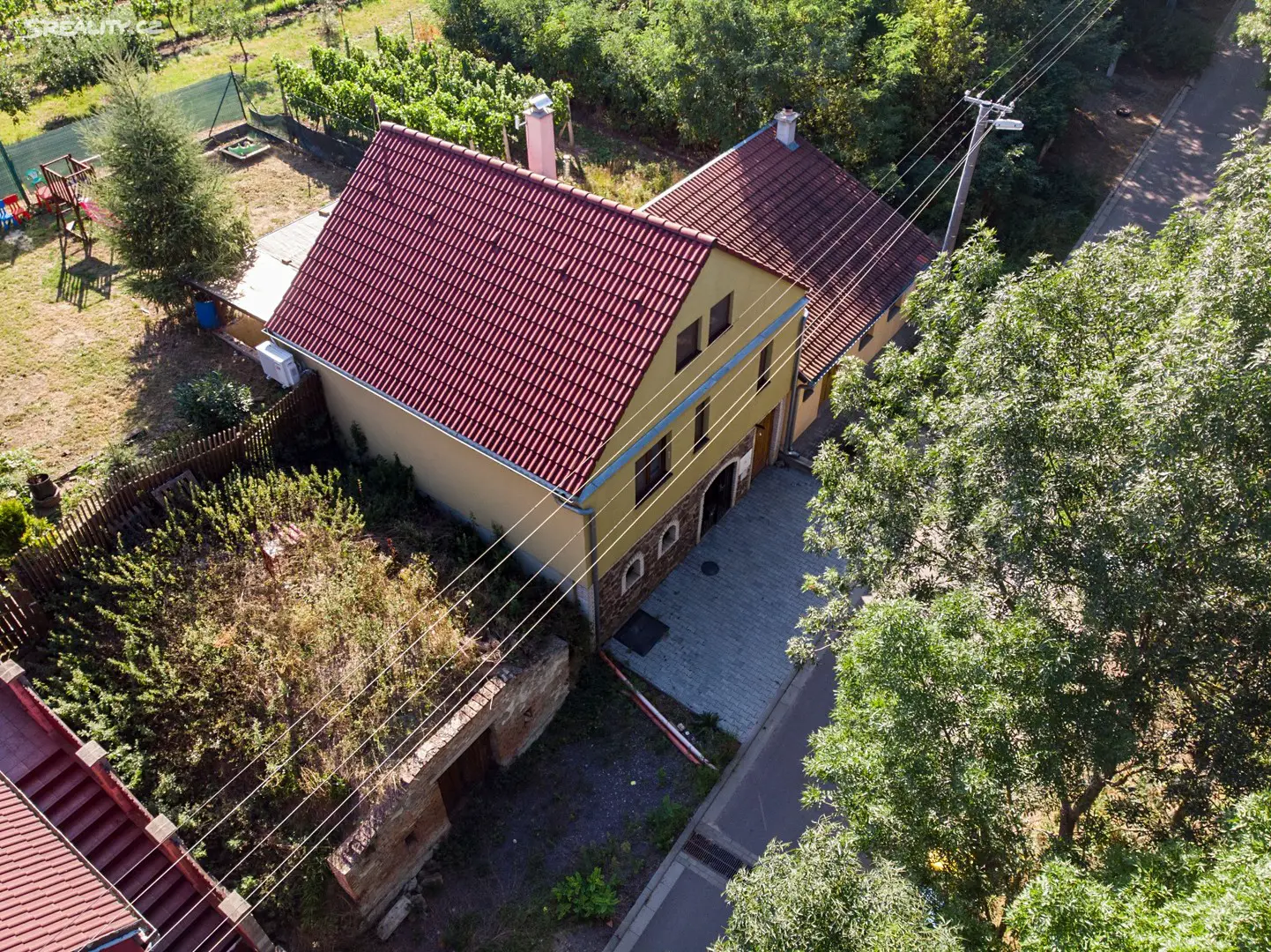 Prodej  rodinného domu 170 m², pozemek 334 m², Husova, Drnholec