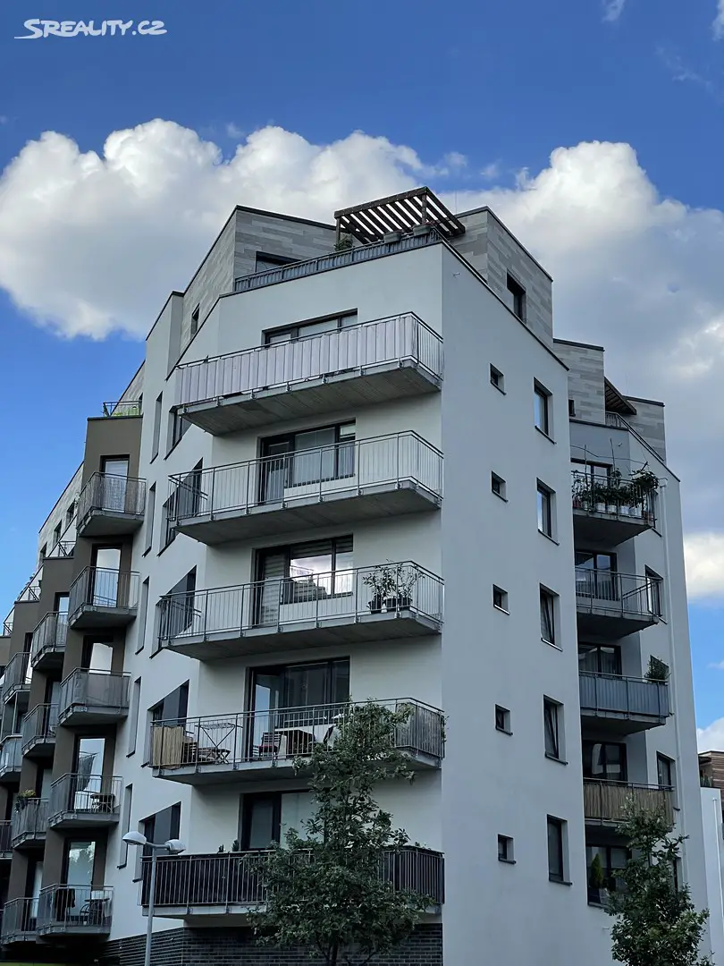 Pronájem bytu 2+kk 50 m², Makedonská, Praha 9 - Střížkov