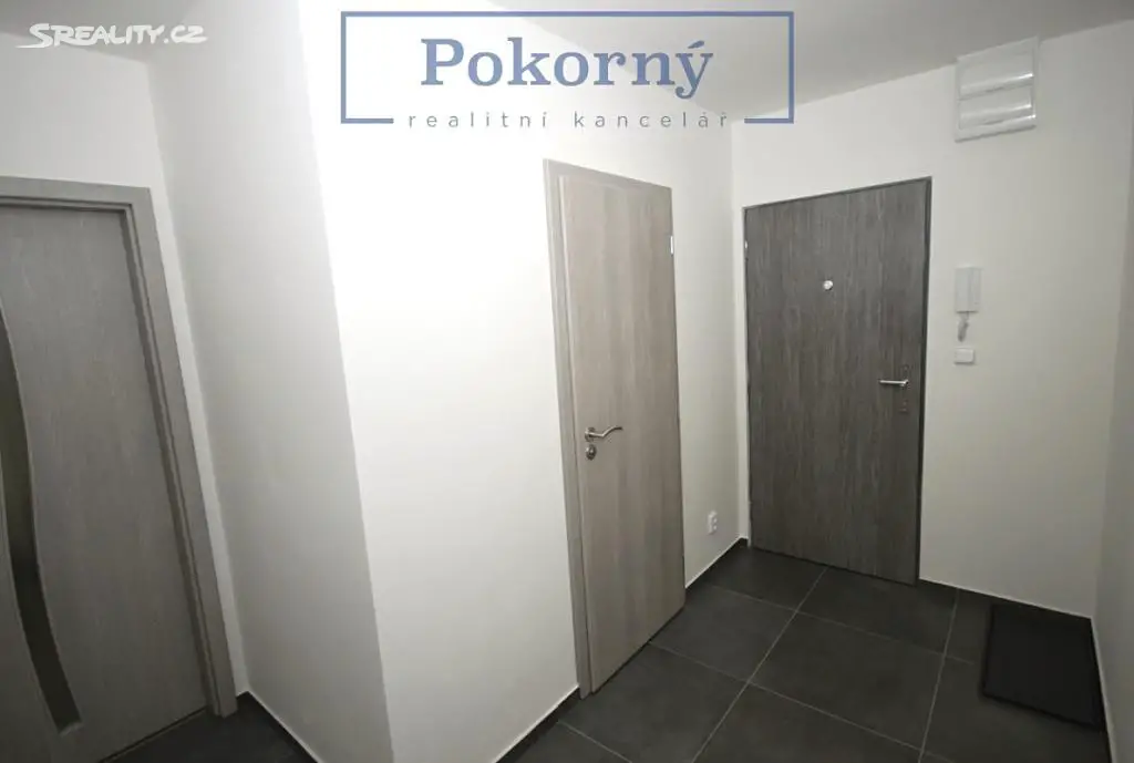 Pronájem bytu 2+kk 44 m², Choceradská, Praha 4 - Záběhlice
