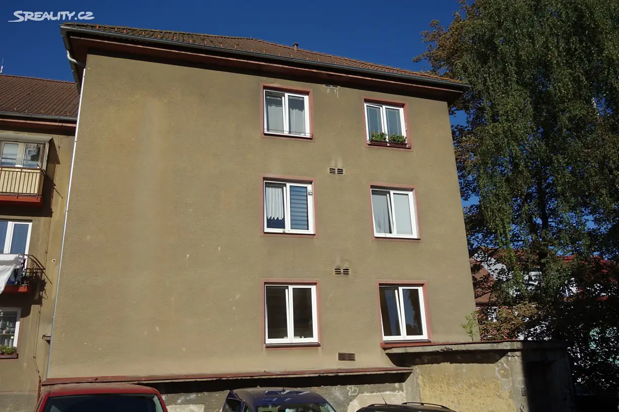 Prodej bytu 2+1 51 m², Obětí nacismu, Cheb