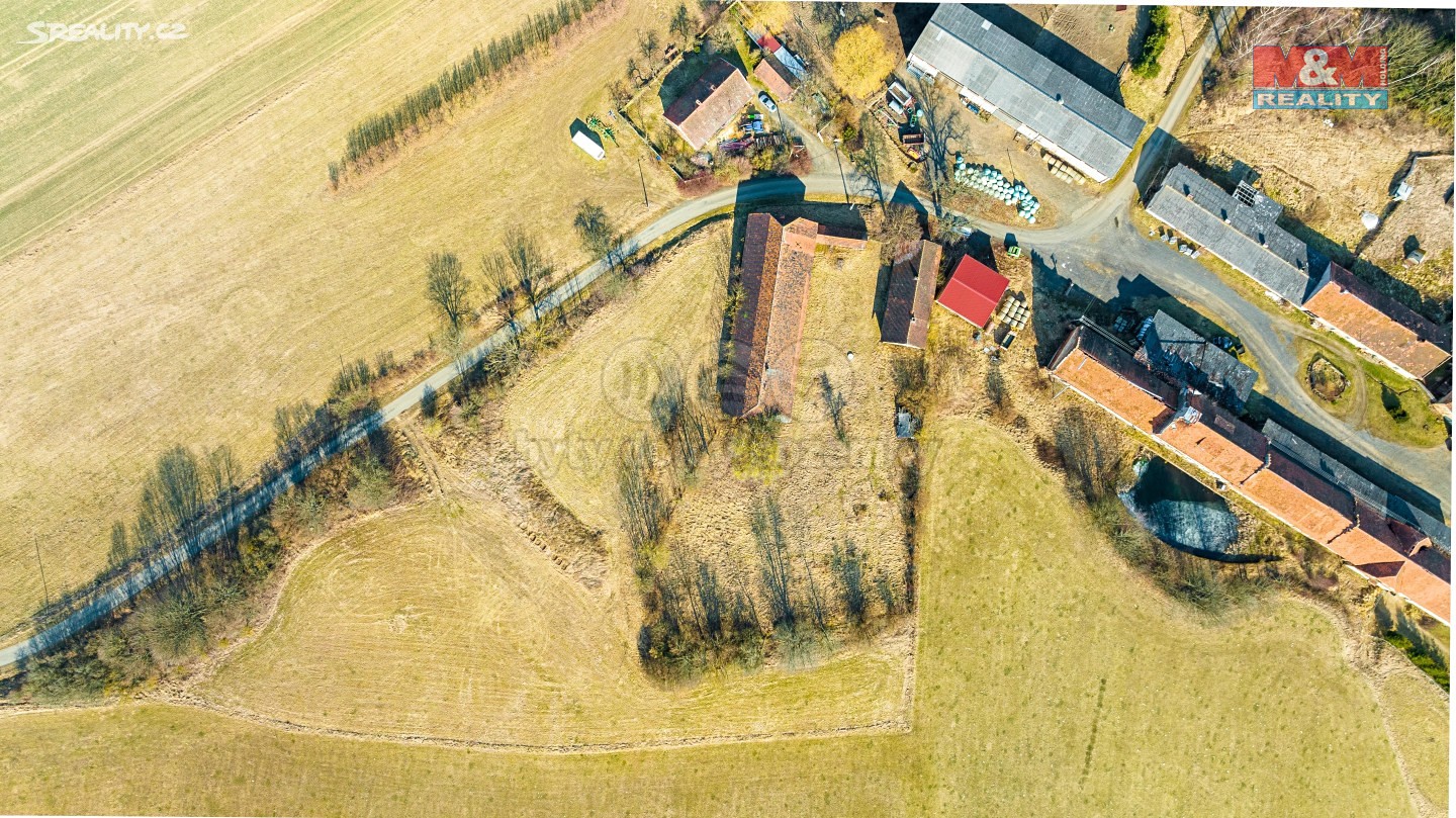 Prodej  rodinného domu 200 m², pozemek 15 549 m², Měčín - Osobovy, okres Klatovy