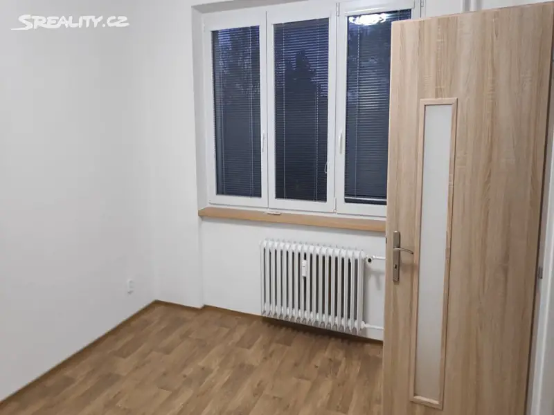 Pronájem bytu 2+1 58 m², SPC S, Krnov - Pod Cvilínem