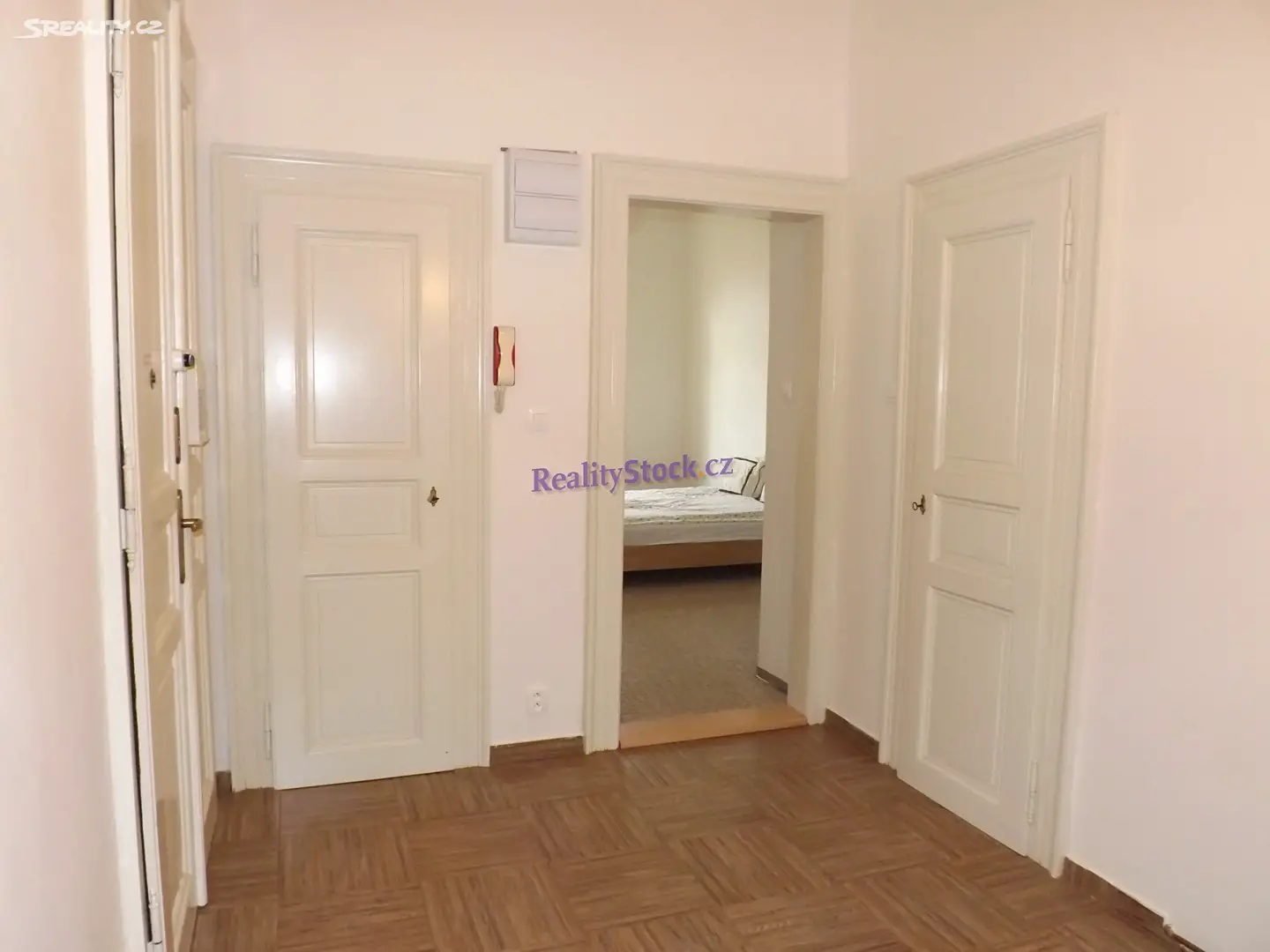 Pronájem bytu 2+1 80 m², Slezská, Praha 3 - Vinohrady