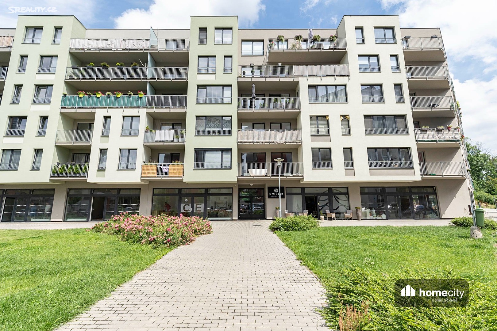Pronájem bytu 2+kk 67 m², Pod Vinicí, Pardubice - Zelené Předměstí