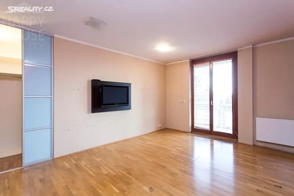 Pronájem bytu 3+1 128 m², Kodaňská, Praha 10 - Vršovice