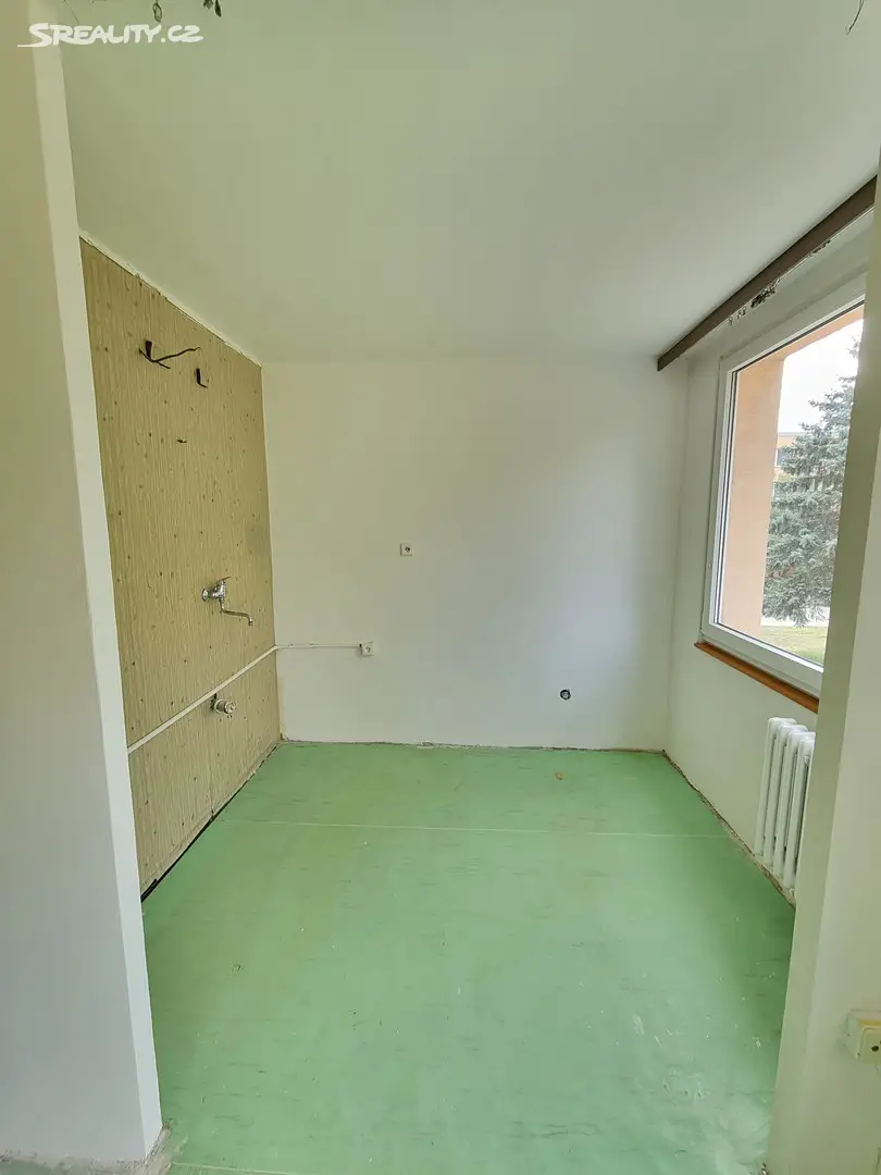Prodej bytu 1+1 37 m², Vítkovická, Nymburk