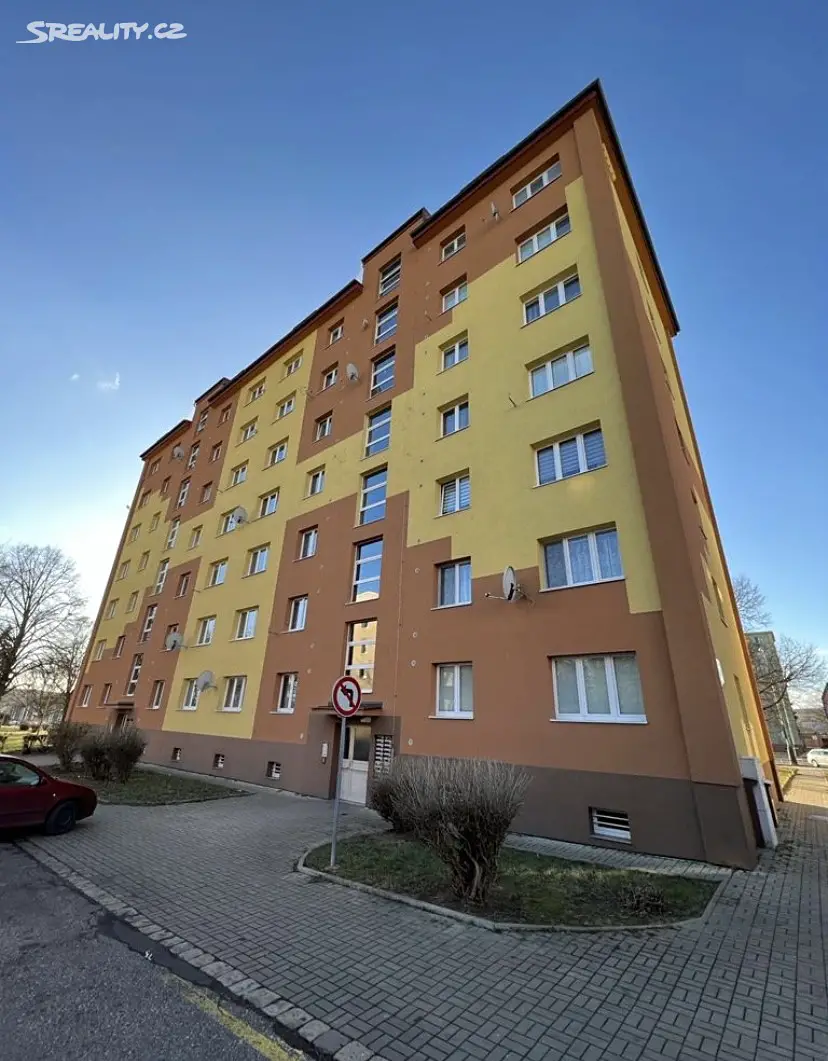 Prodej bytu 2+1 56 m², Hutnická, Most