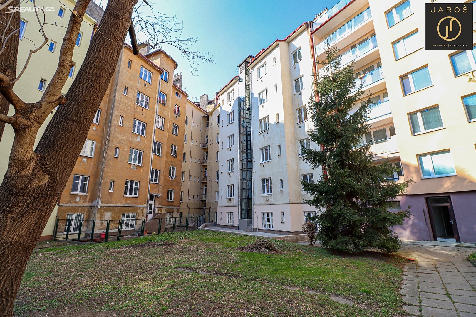 Prodej bytu 2+kk 46 m², Mlékárenská, Praha 9 - Vysočany