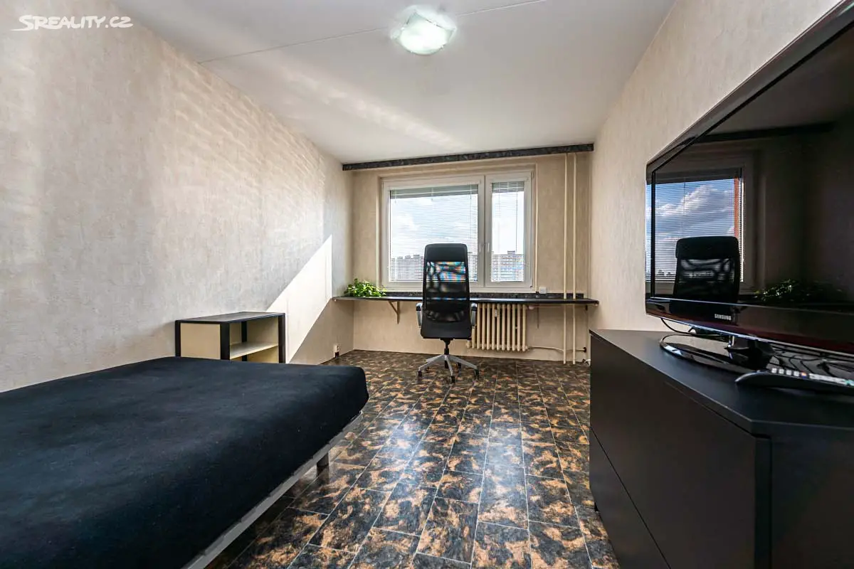 Prodej bytu 3+1 73 m², Zázvorkova, Praha 5 - Stodůlky