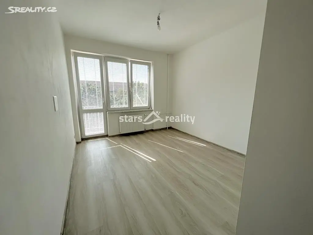 Prodej bytu 3+1 65 m², Školní, Štětí