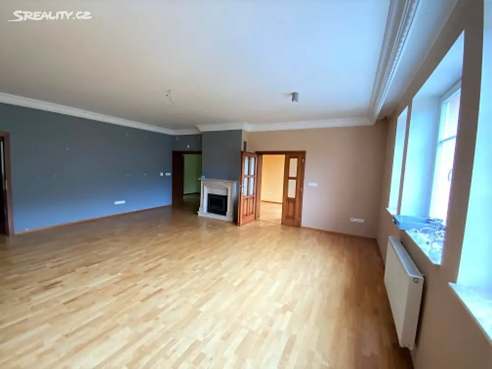 Prodej bytu 4+1 130 m², Nebozízek, Karlovy Vary