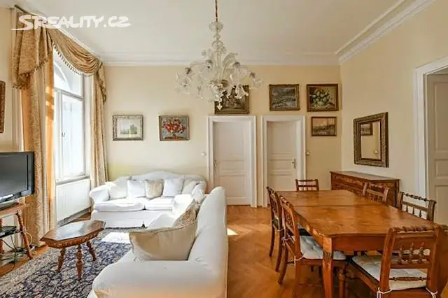 Prodej bytu 6 pokojů a více 174 m², Havelská, Praha 1 - Staré Město