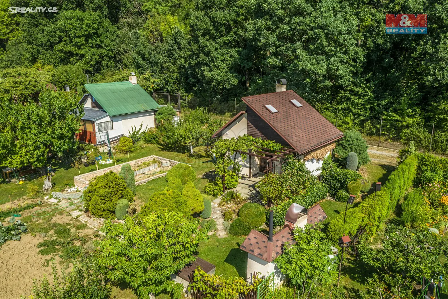 Prodej  chaty 24 m², pozemek 398 m², Kosmonosy, okres Mladá Boleslav