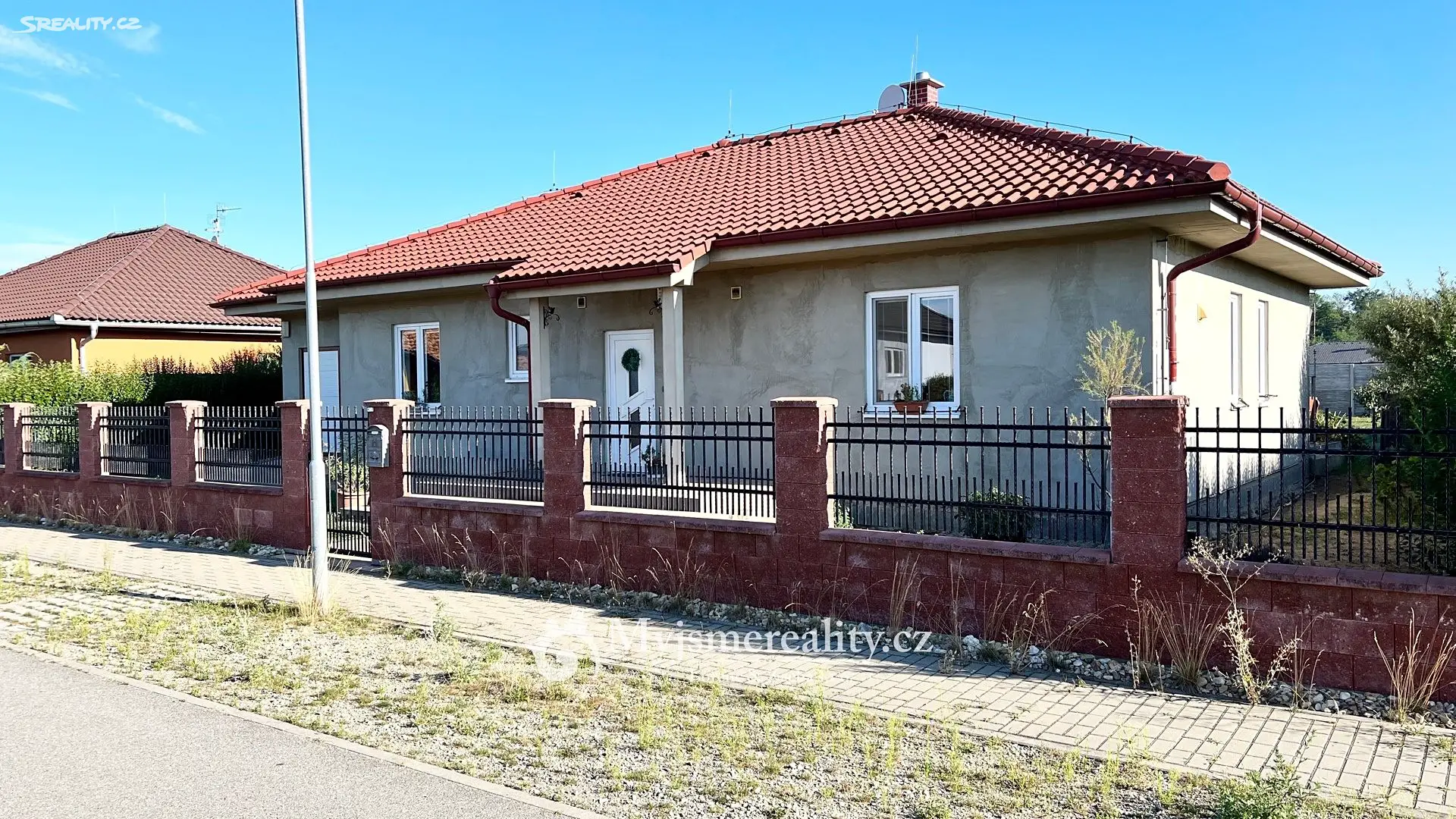 Prodej  rodinného domu 149 m², pozemek 1 001 m², Hevlín, okres Znojmo