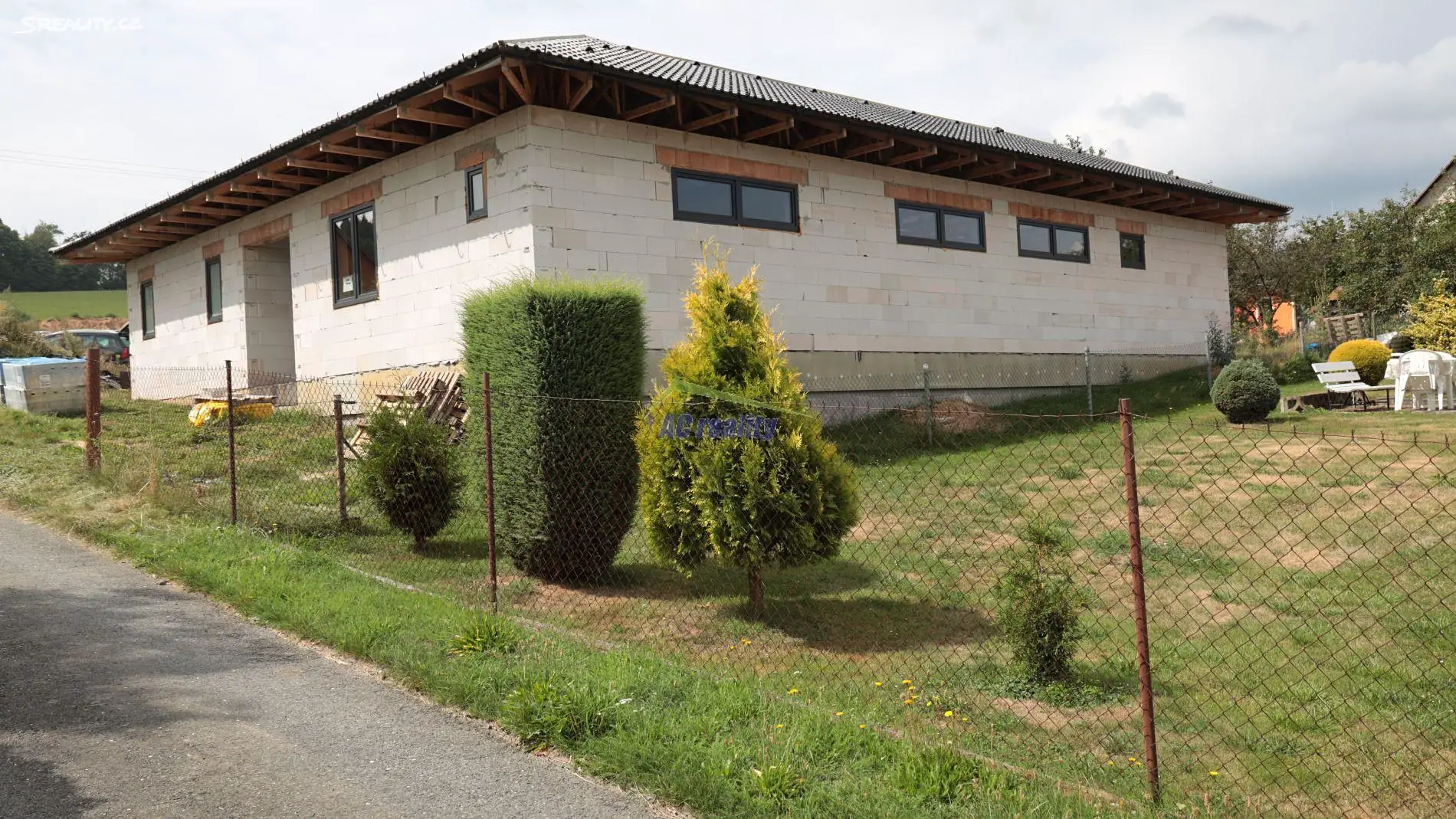 Prodej  rodinného domu 252 m², pozemek 917 m², Horka II, okres Kutná Hora