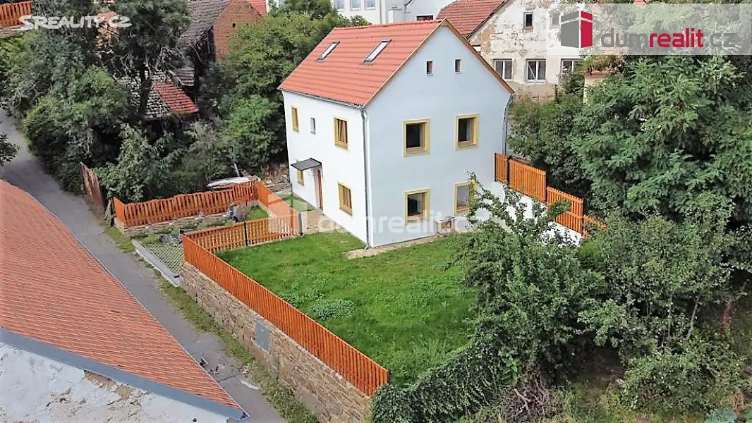 Prodej  rodinného domu 150 m², pozemek 230 m², Pacov, okres Pelhřimov