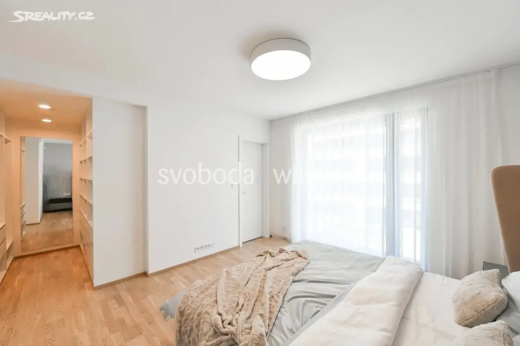 Prodej  rodinného domu 216 m², pozemek 495 m², Praha 4 - Braník