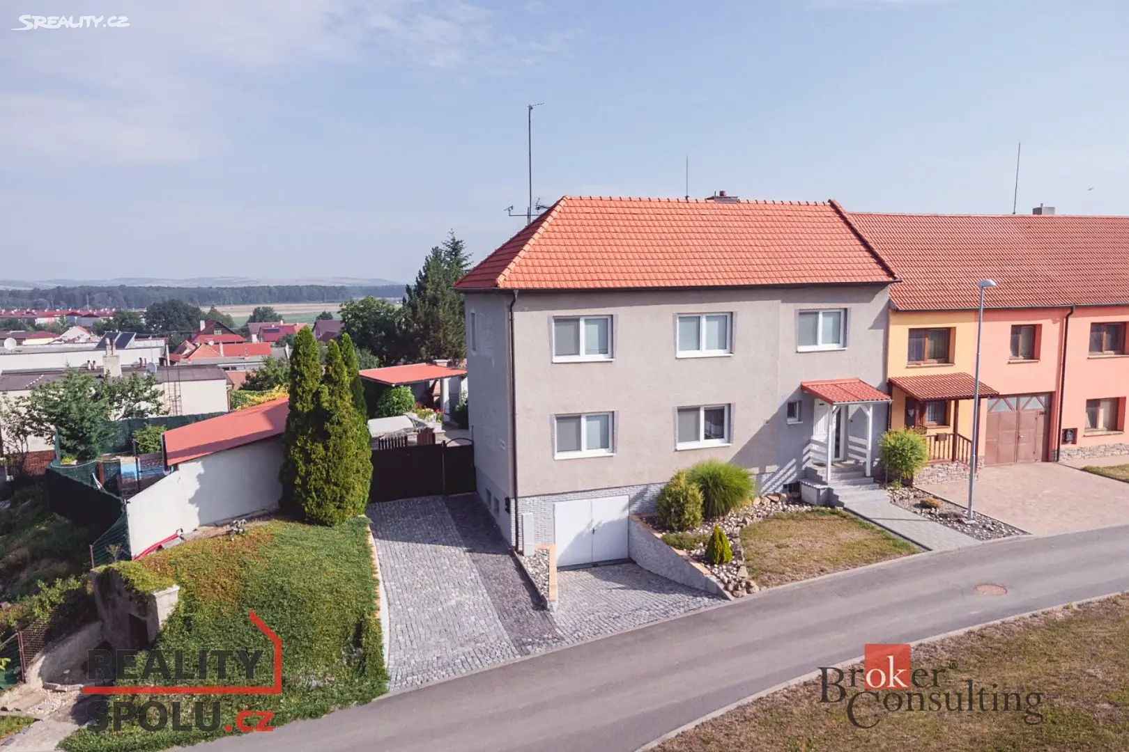 Prodej  rodinného domu 320 m², pozemek 656 m², Před Branou, Uherské Hradiště - Jarošov